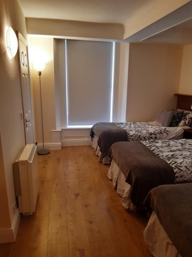24 Beds In Carrick On Shannon 외부 사진